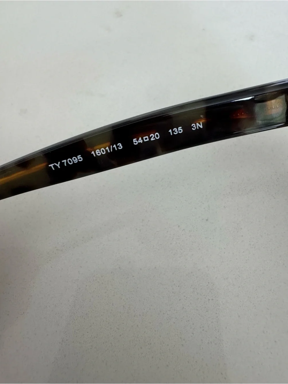 Tory Burch TY7095 sunglasses in tortoise shell & black